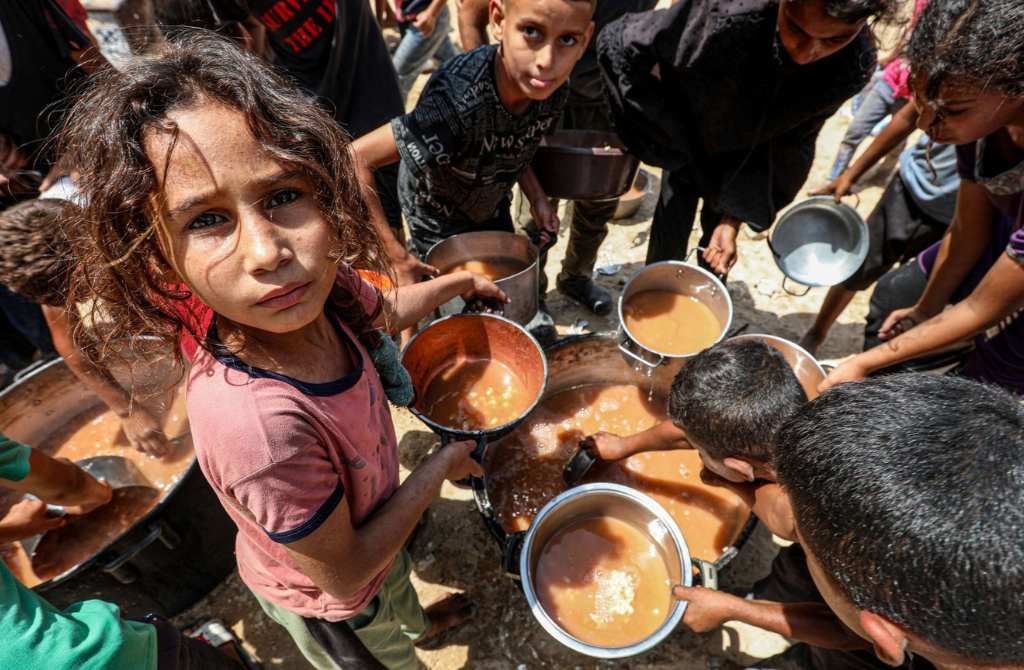 Gaza : l’ONU tire la sonnette d’alarme face à une crise humanitaire sans précédent au Moyen-Orient