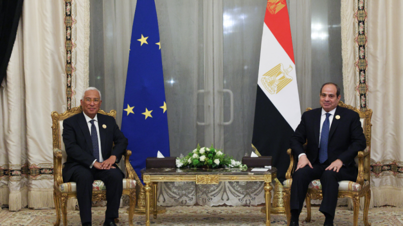 Guerre à Gaza : libération d’otages et sommet pour la paix en Égypte, une journée historique pour le Proche-Orient.