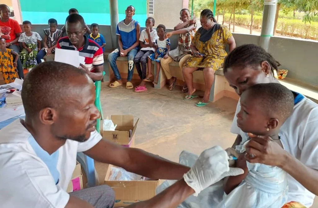 Burkina Faso / santé : Une autorisation transitoire qui soulage le public et renforce l’accès aux soins