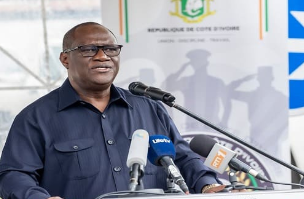 Côte d’Ivoire : Téné Birahima Ouattara, cinq ans de engagements au service de la défense.