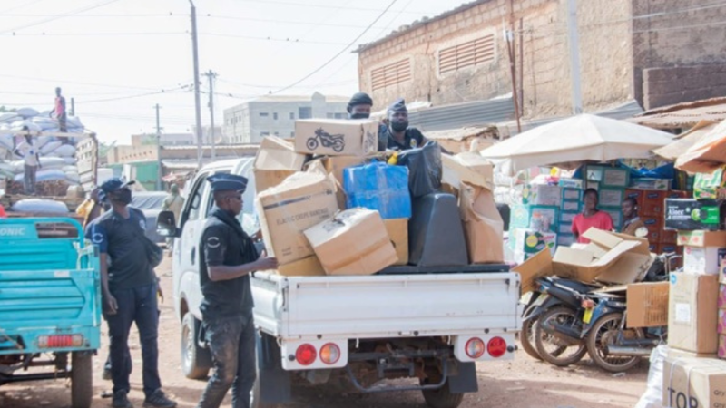 Burkina Faso / Opération Ladéli : Un engagement fort pour la sécurité et l’assainissement des marchés.
