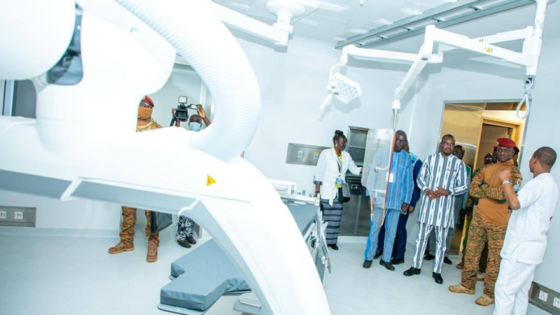 Burkina Faso : Le pari sanitaire du Président Ibrahim Traoré, bâtir l’avenir sur des fondations solides.