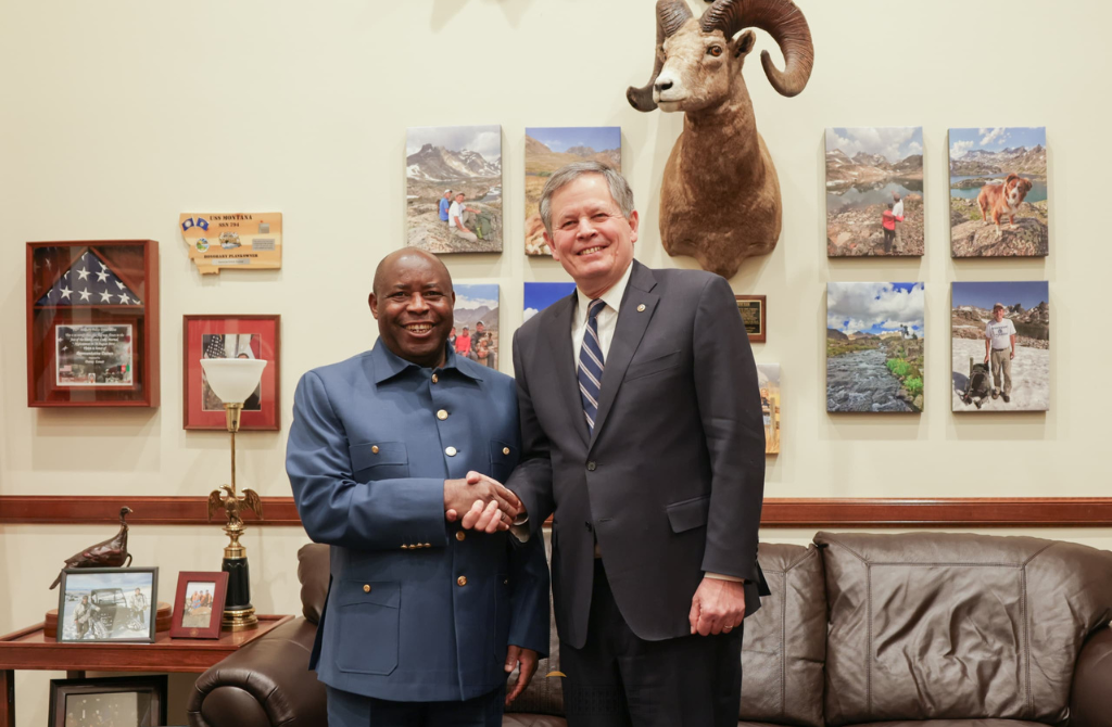 RDC / Washington : Une signature cruciale pour la paix sous le parrainage américain.