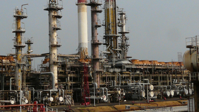 Cameroun : Vers la réhabilitation de l’usine de Sonara chiffrée à 300 milliards FCFA.