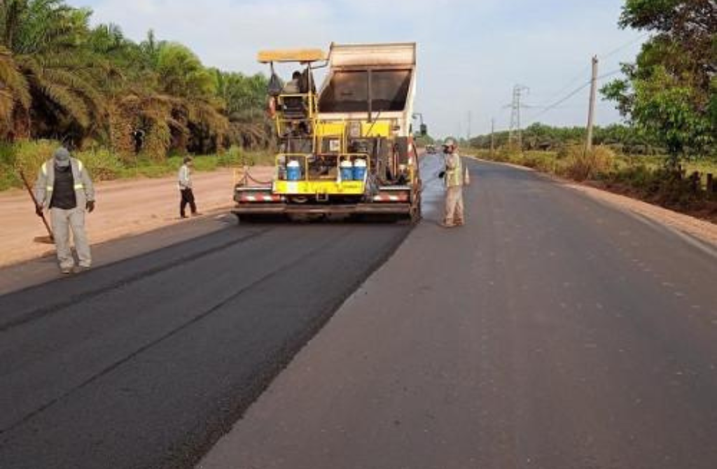Cameroun : L&rsquo;ambitieuse politique des infrastructures du Président Paul Biya, fer de lance de la nouvelle image nationale.