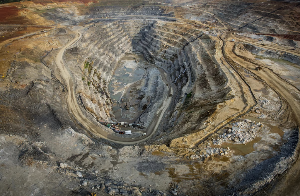 RDC : Géopolitique des minerais, quand l’État présente son portefeuille stratégique aux investisseurs américains.