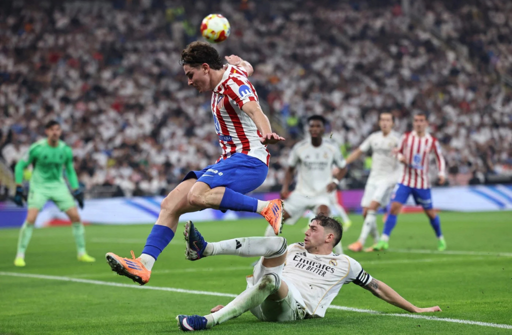 Polémique arbitrale : Real Madrid dénonce un traitement injuste après le derby