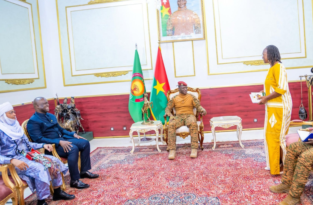 AES / La jeunesse : Quand Capitaine Ibrahim Traoré trace la voie d&rsquo;une génération pour une souveraineté assumée.