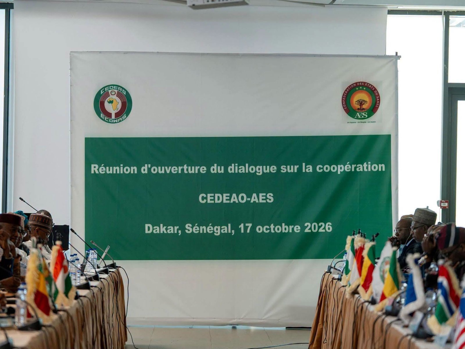 AES / CEDEAO : Zoom sur un nouveau chapitre de dialogue à Dakar